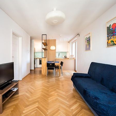 Ochota Artistic Space Apartment Warsaw Exterior photo